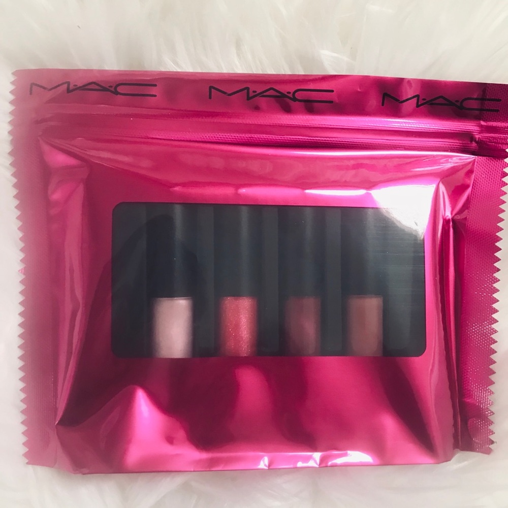 MAC cosmetics lip gloss gift set
